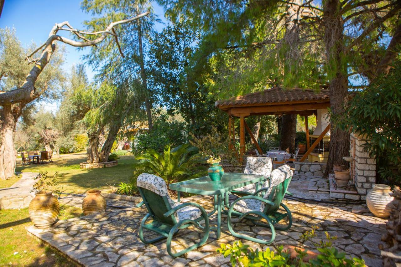 Poly'S Villa Lefkada Apolpaina Eksteriør bilde