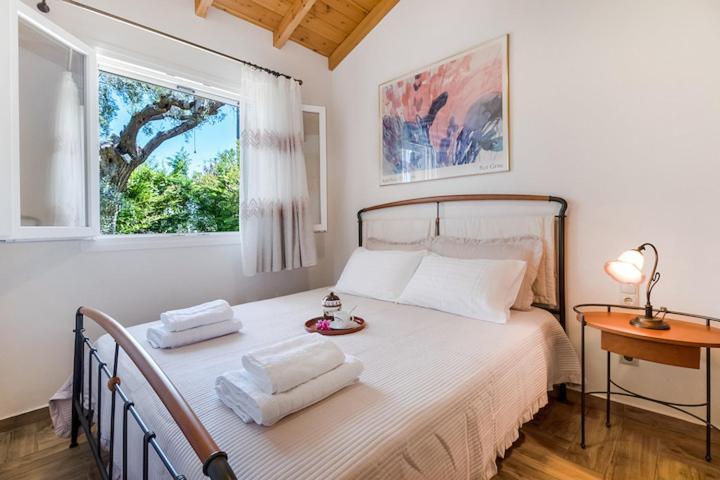 Poly'S Villa Lefkada Apolpaina Eksteriør bilde